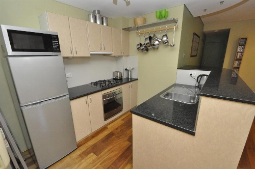 Glebe Self-Contained Modern One-Bedroom Apartment (47ROS) image 2