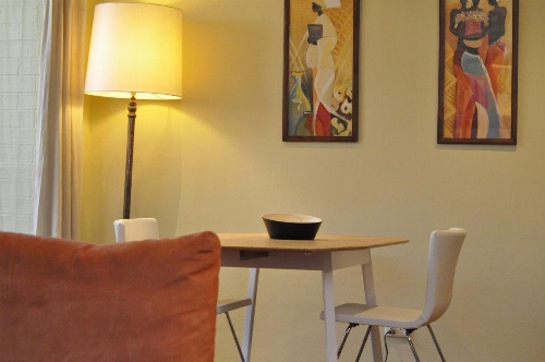 Glebe Self-Contained Modern One-Bedroom Apartment (47ROS) image 3